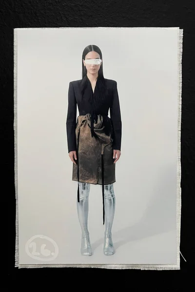 Look 50